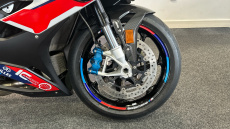 BMW M1000 RR